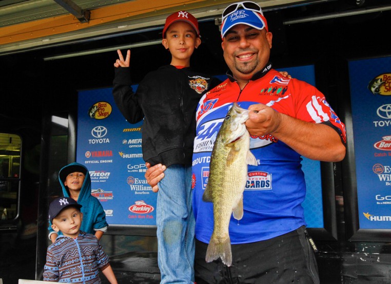 Tomas Gomez Co-Angler.com